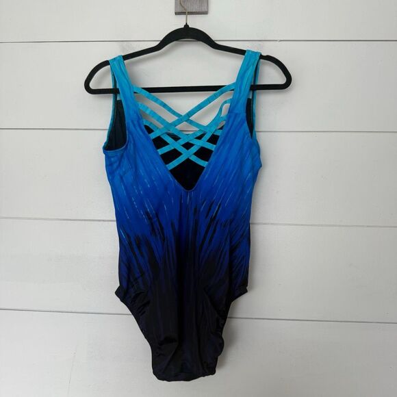 Longitude Women’s 10 Blue Dip Dye One Piece Swim Pool Ocean - Picture 2 of 4